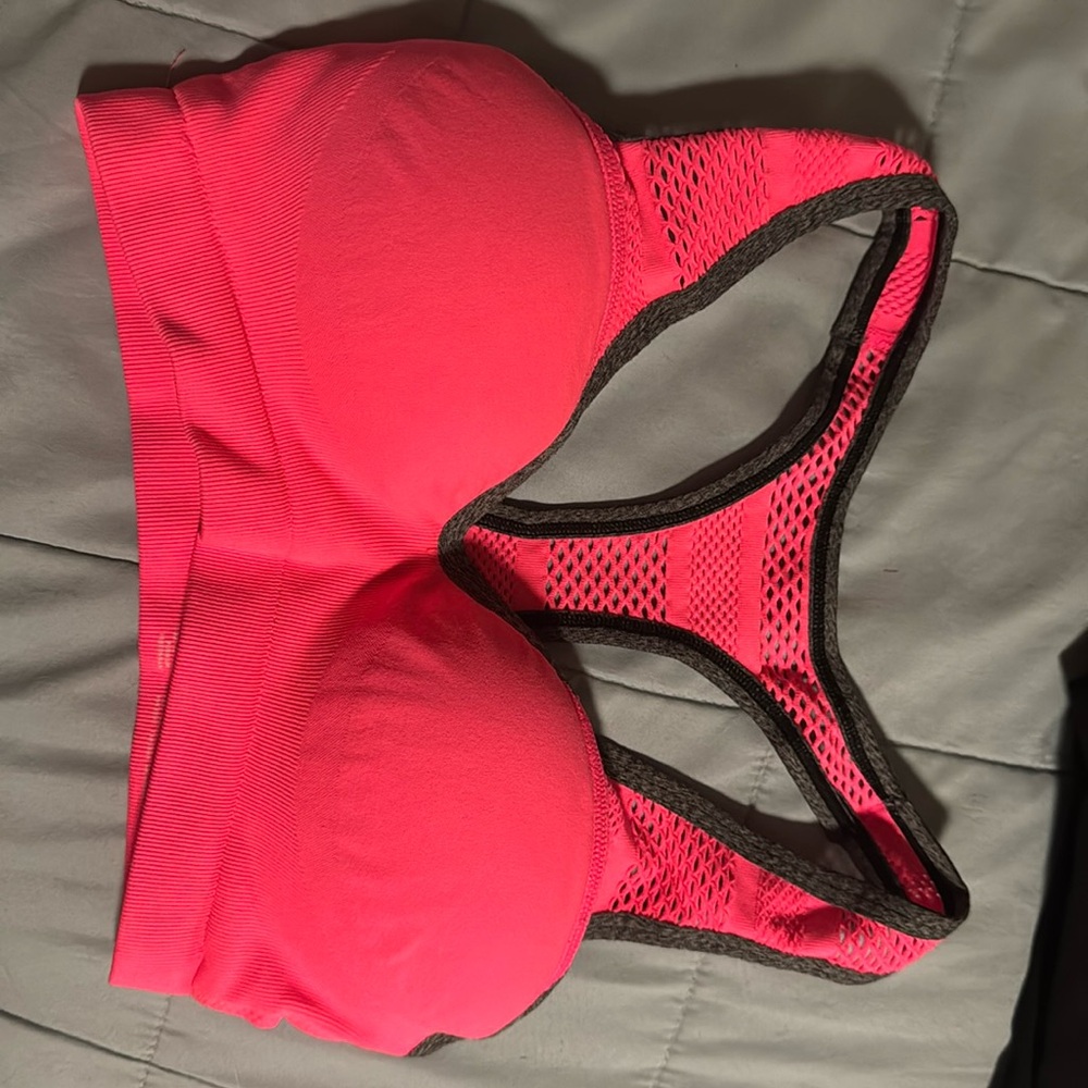 Pink Sports Push Up Bra